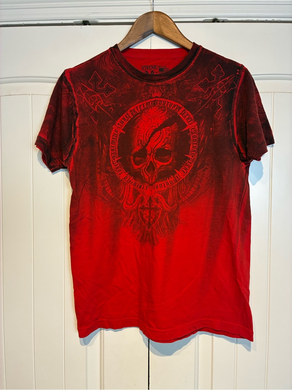 Xtreme Couture Tee Size M